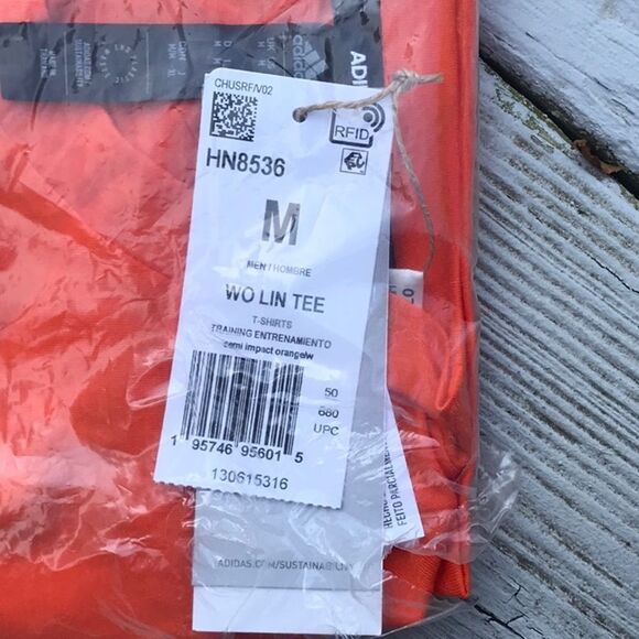 NWT AEROREADY WORKOUT SILICONE PRINT LINEAR LOGO TRAINING TEE - Picture 8 of 9